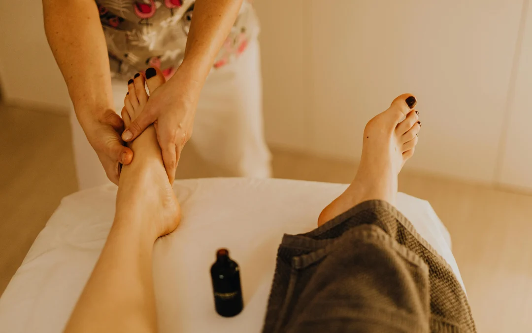 Cómo cuidar tus pies a diario para prevenir problemas